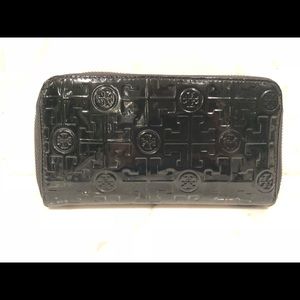 Authentic Tory Burch patent black wallet